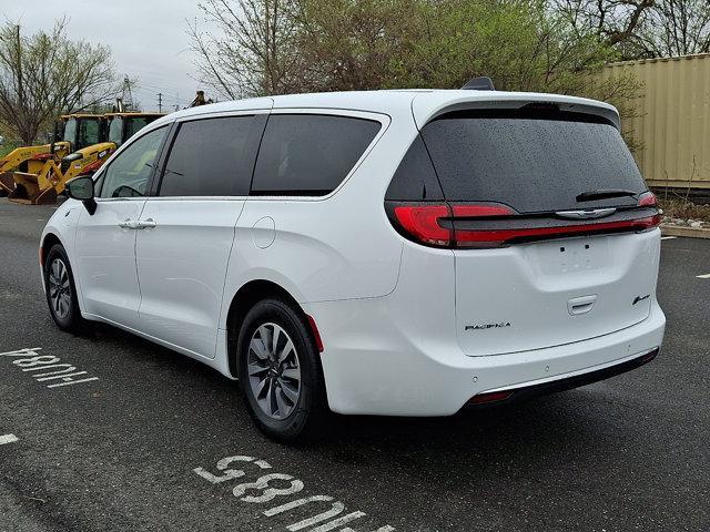 used 2024 Chrysler Pacifica Hybrid car, priced at $28,985