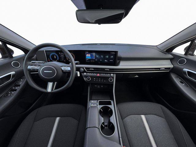new 2026 Hyundai Sonata Hybrid car, priced at $31,052