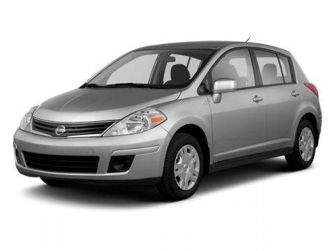 used 2010 Nissan Versa car