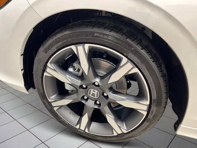 new 2026 Honda Civic Hybrid car, priced at $32,365