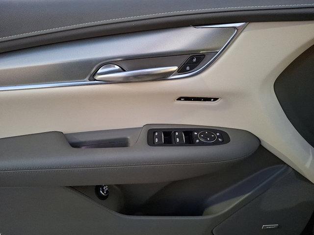 used 2021 Cadillac XT5 car, priced at $27,900