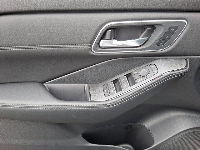 new 2025 Nissan Rogue car, priced at $37,511