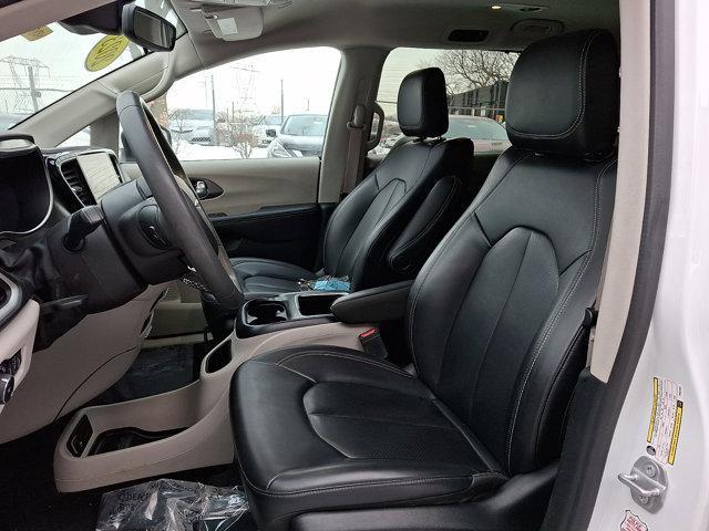 used 2023 Chrysler Pacifica car, priced at $25,991