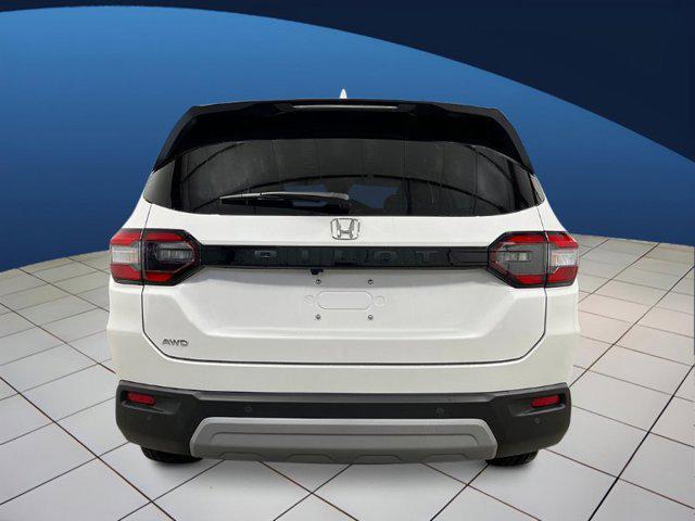new 2025 Honda Pilot car, priced at $45,045