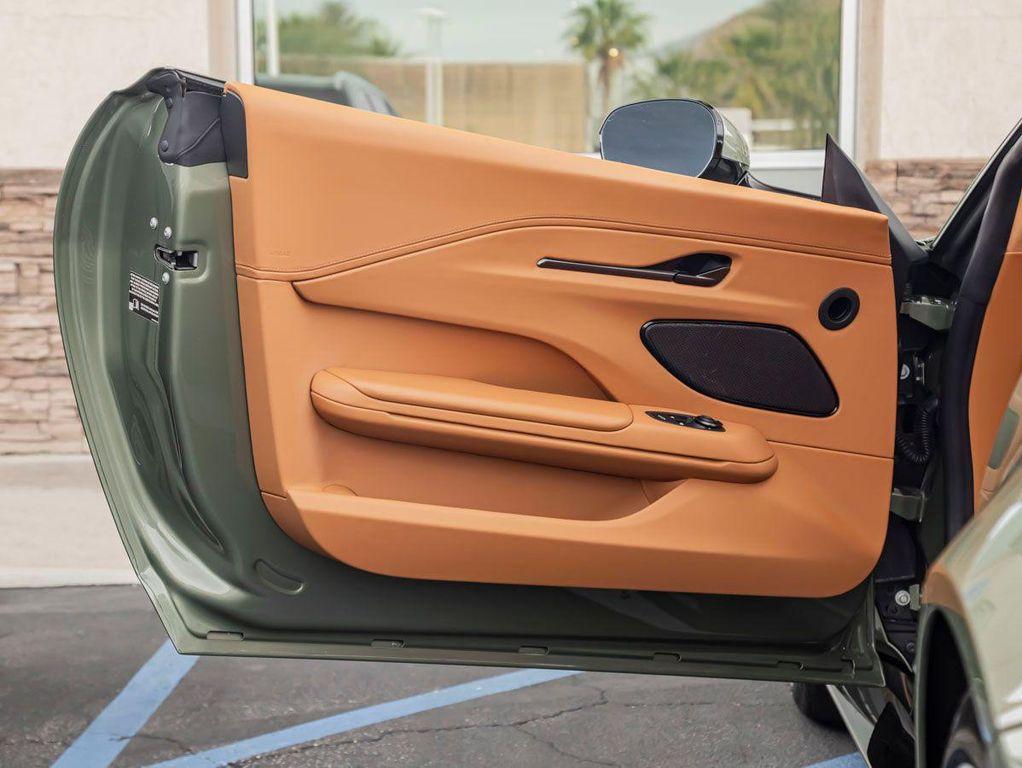 new 2026 Aston Martin Vantage car, priced at $278,500