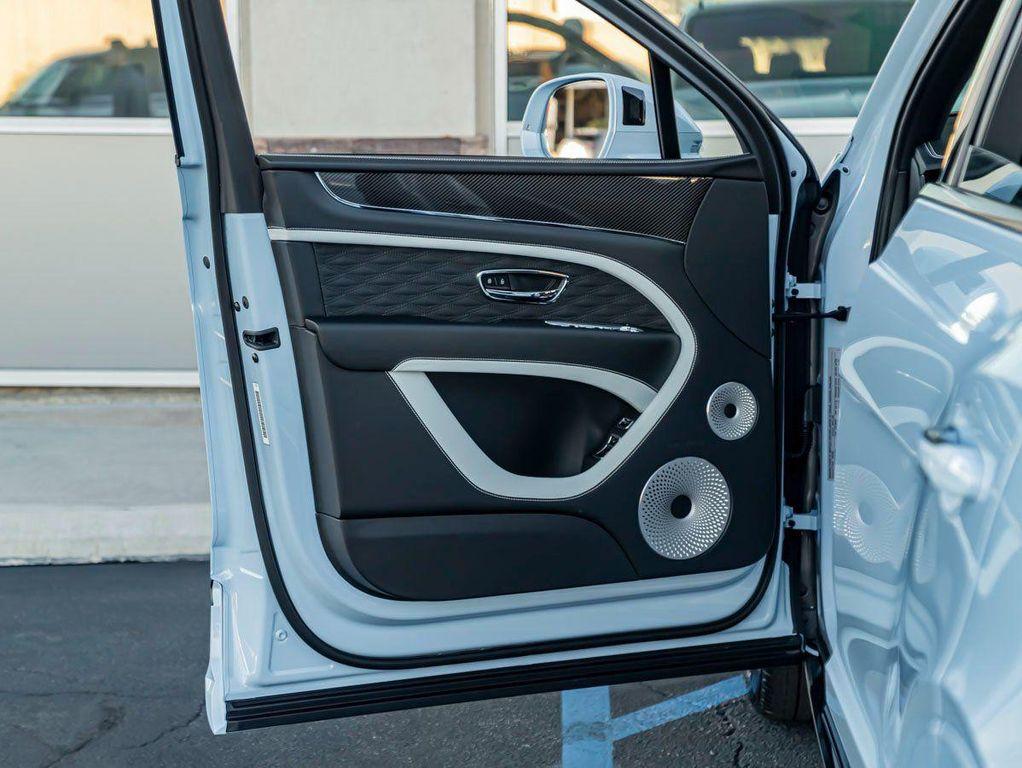 new 2026 Bentley Bentayga car, priced at $384,405