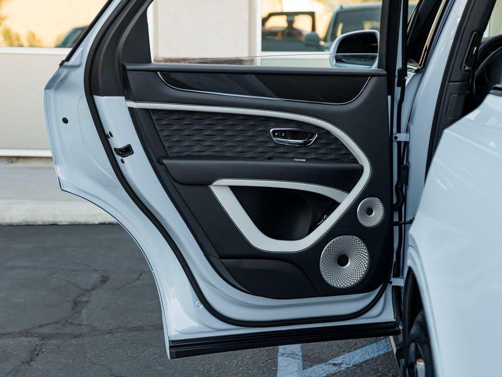 new 2026 Bentley Bentayga car, priced at $384,405