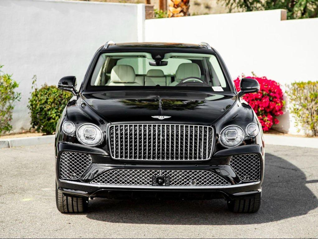 new 2025 Bentley Bentayga car, priced at $272,650