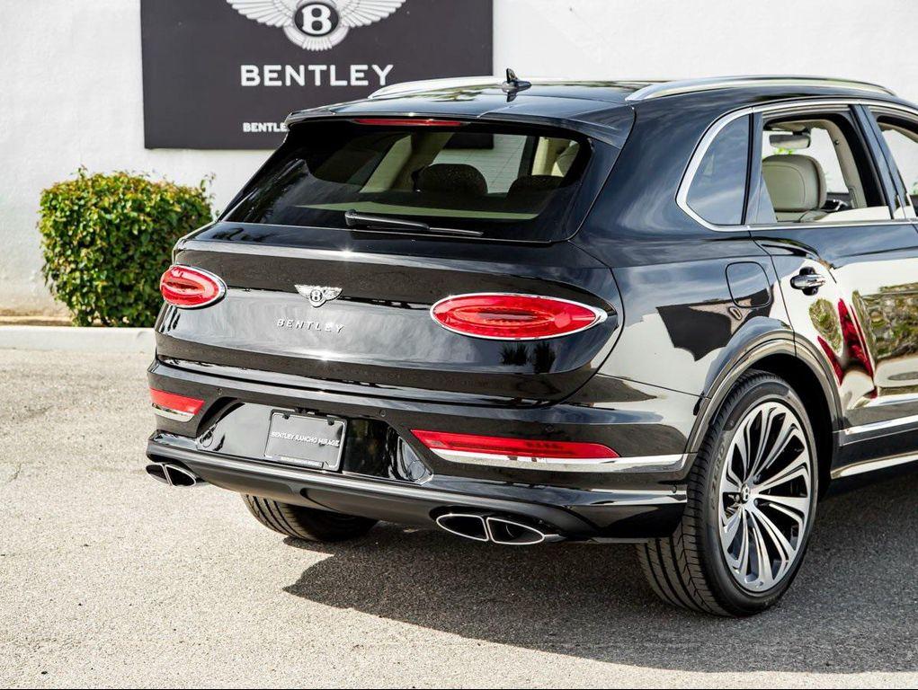 new 2025 Bentley Bentayga car, priced at $272,650