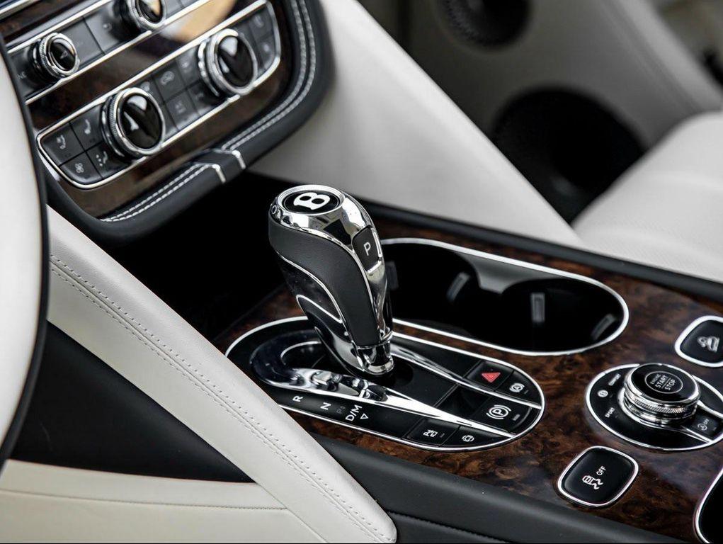 new 2025 Bentley Bentayga car, priced at $272,650