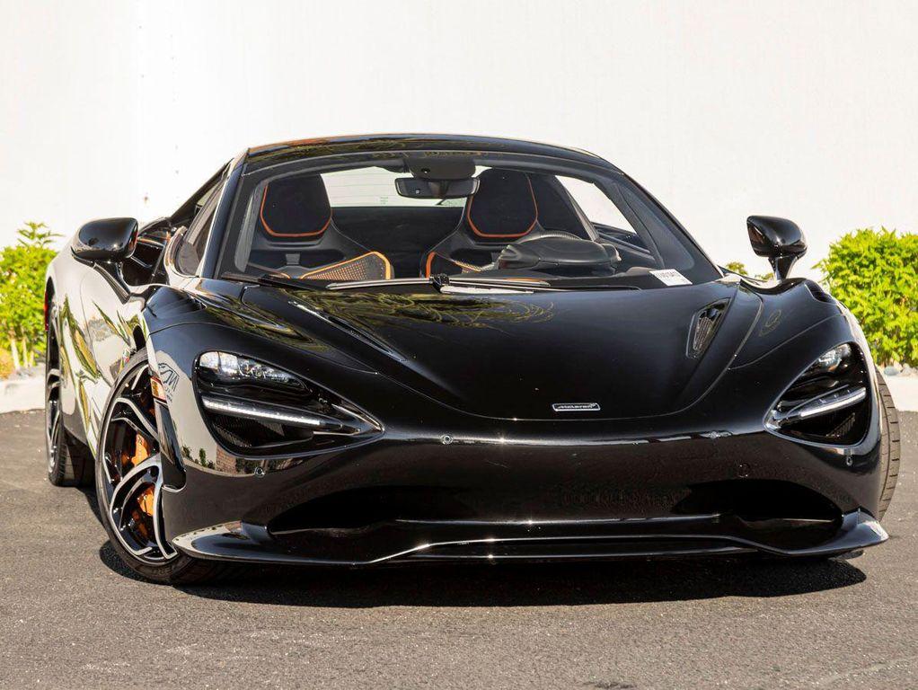 new 2027 McLaren 750S car, priced at $448,230
