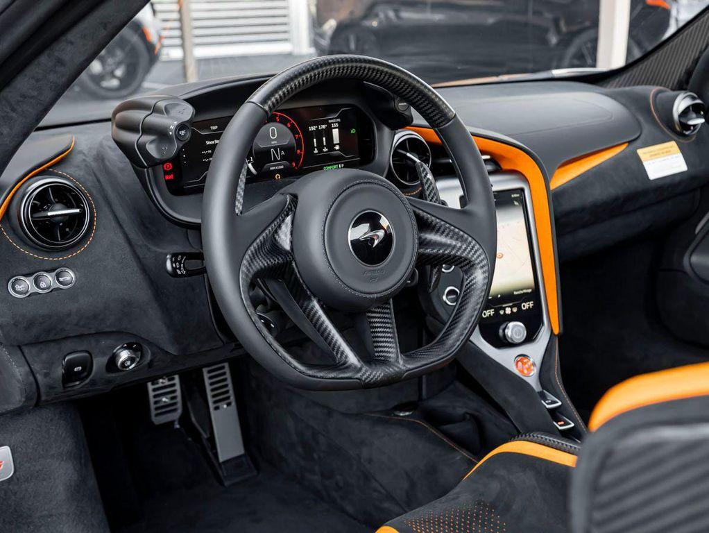 new 2027 McLaren 750S car, priced at $448,230