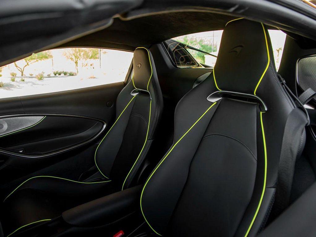 new 2025 McLaren Artura car, priced at $342,808