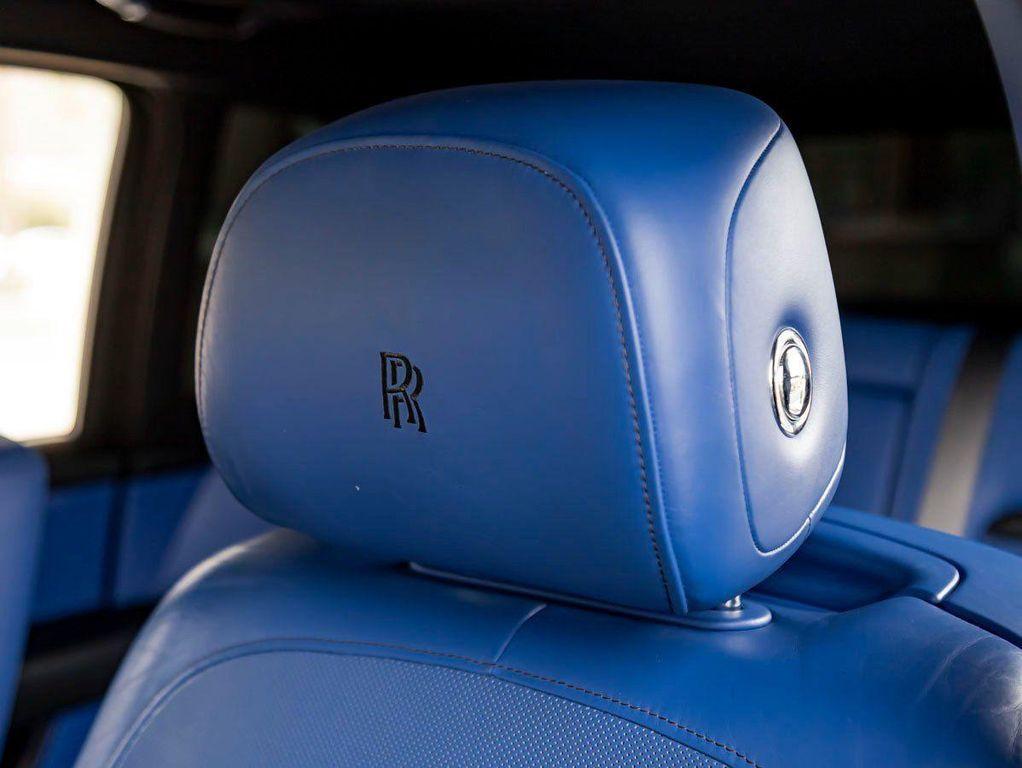 used 2022 Rolls-Royce Cullinan car, priced at $249,990