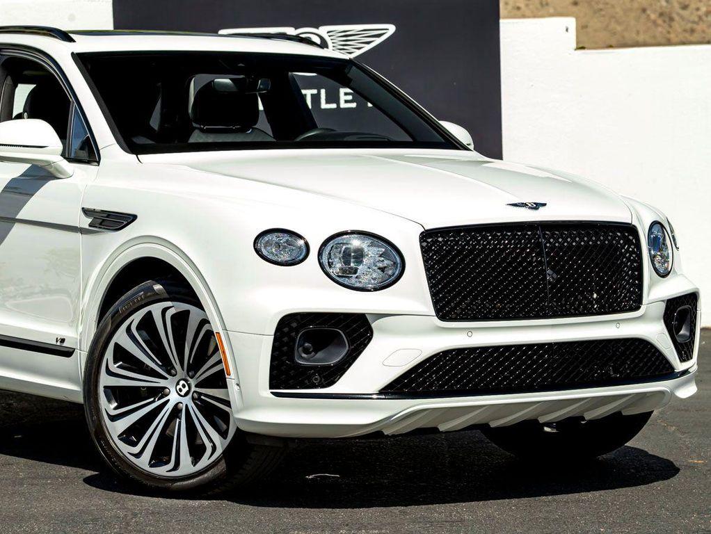 used 2022 Bentley Bentayga car, priced at $135,990