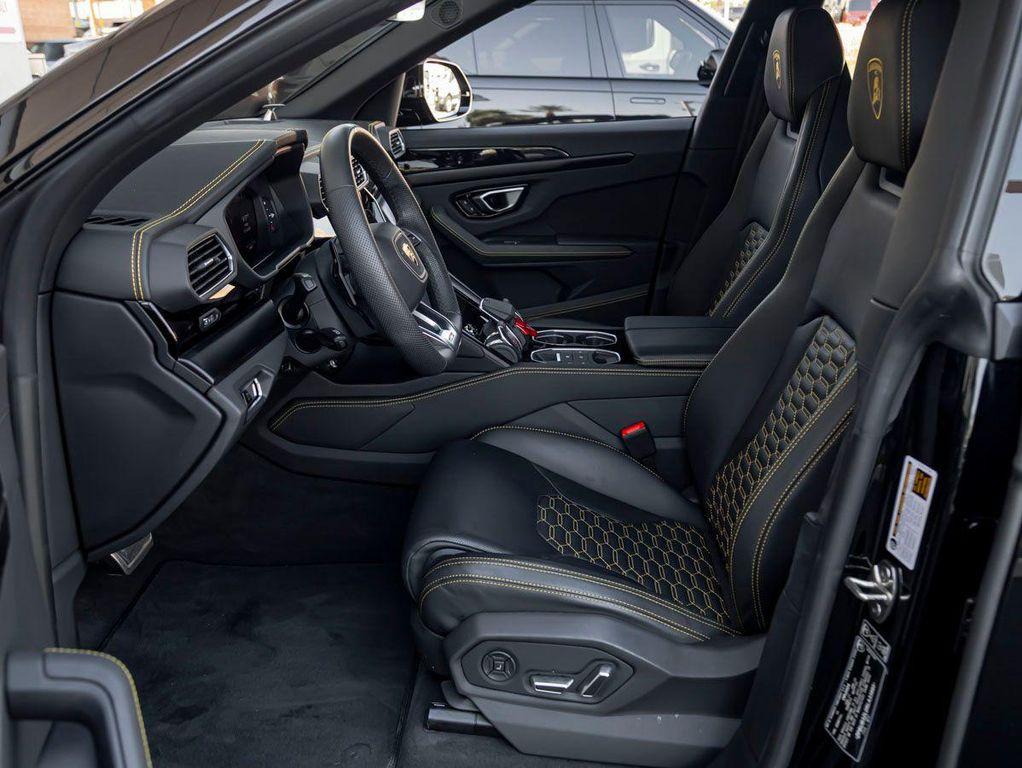 used 2024 Lamborghini Urus car, priced at $259,990