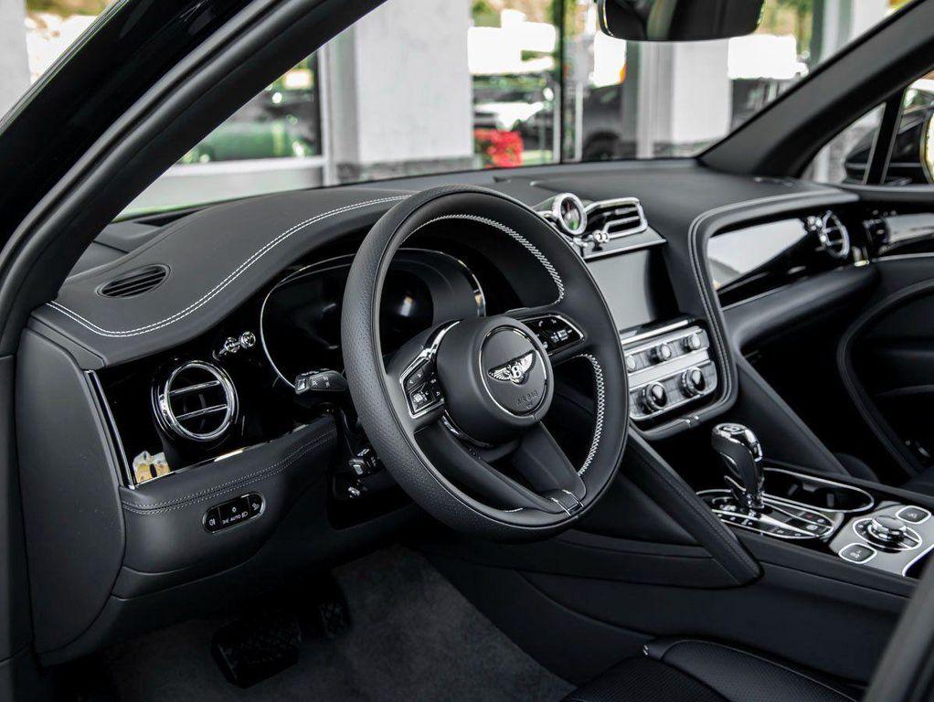 new 2024 Bentley Bentayga car, priced at $255,675