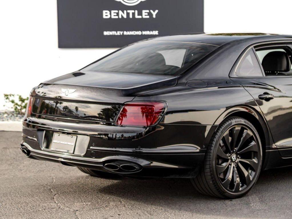 used 2022 Bentley Flying Spur car, priced at $162,990