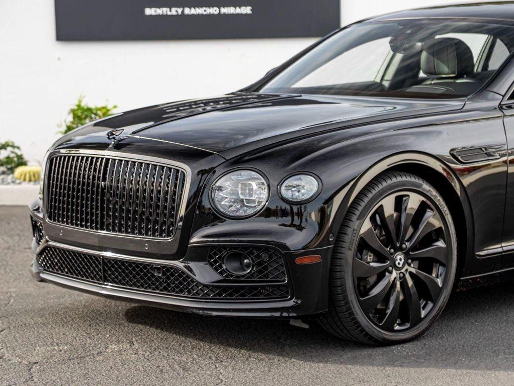 used 2022 Bentley Flying Spur car, priced at $162,990