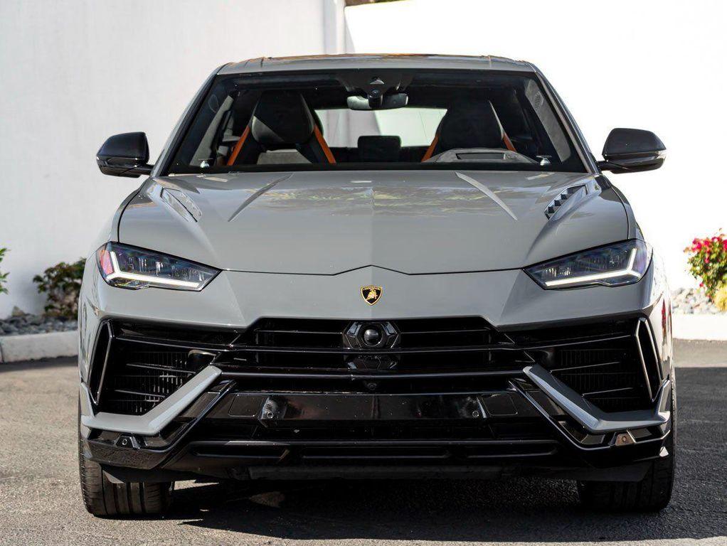 used 2024 Lamborghini Urus car, priced at $257,990
