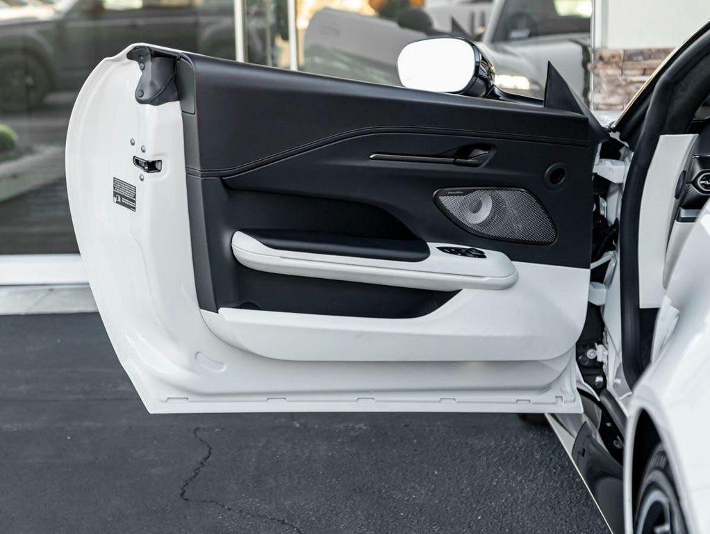 new 2026 Aston Martin Vantage car, priced at $272,900