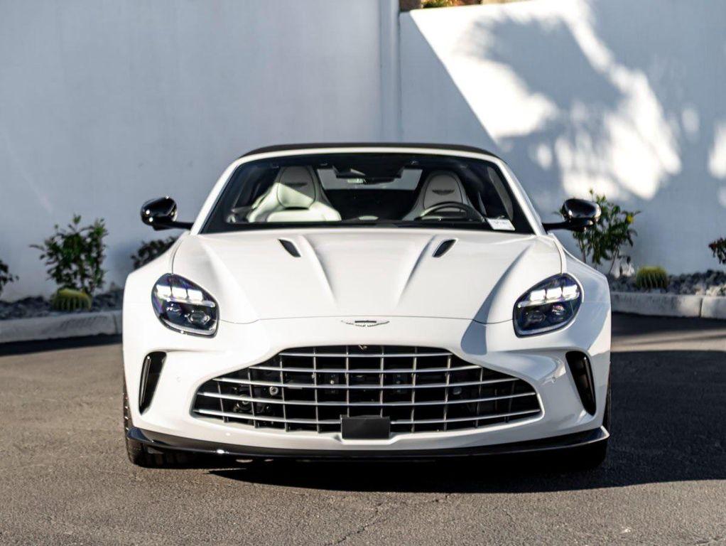 new 2026 Aston Martin Vantage car, priced at $272,900