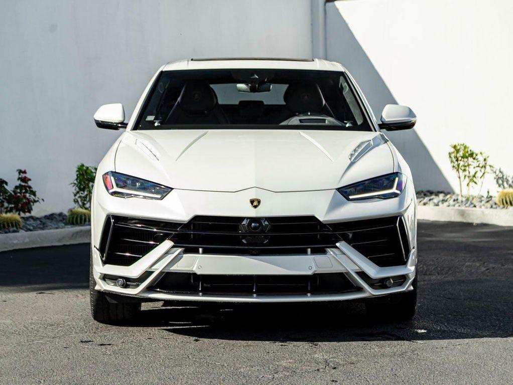 used 2024 Lamborghini Urus car, priced at $262,990