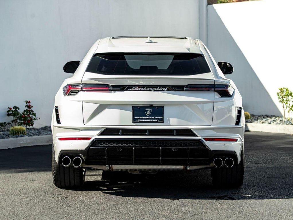 used 2024 Lamborghini Urus car, priced at $262,990