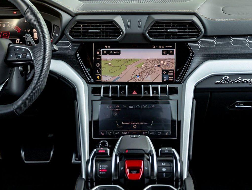 used 2024 Lamborghini Urus car, priced at $262,990