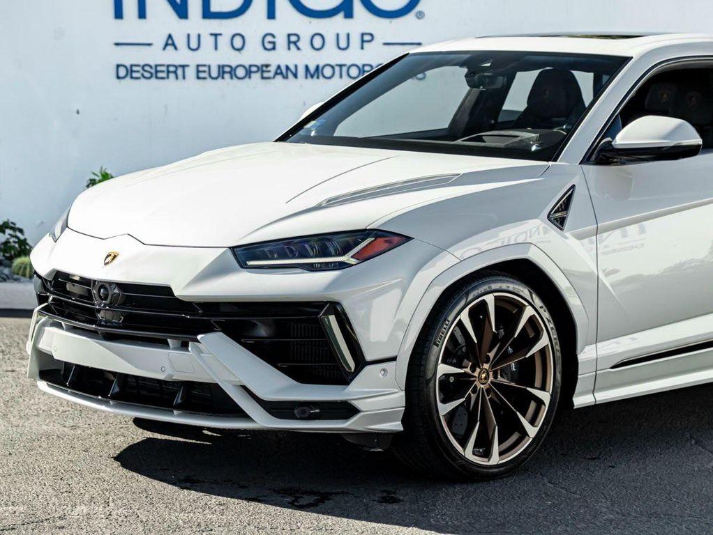 used 2024 Lamborghini Urus car, priced at $262,990