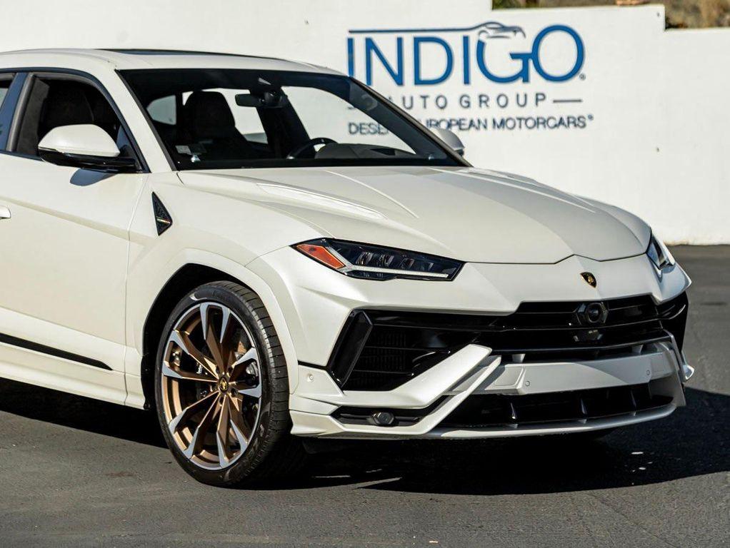 used 2024 Lamborghini Urus car, priced at $262,990