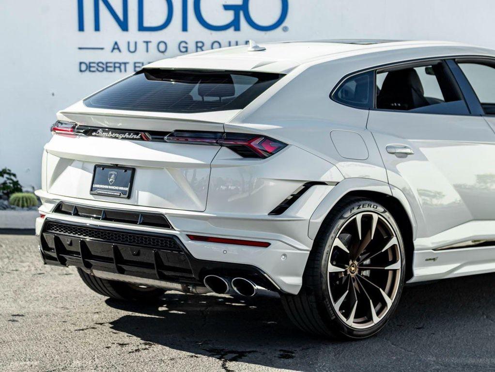 used 2024 Lamborghini Urus car, priced at $262,990
