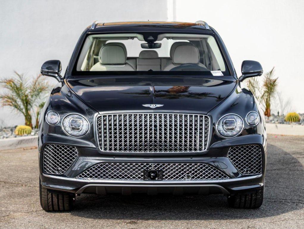 new 2025 Bentley Bentayga car, priced at $287,155