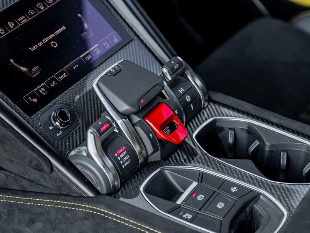 used 2024 Lamborghini Urus car, priced at $306,990