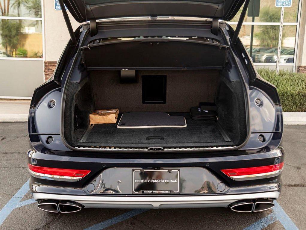 new 2025 Bentley Bentayga car, priced at $299,295