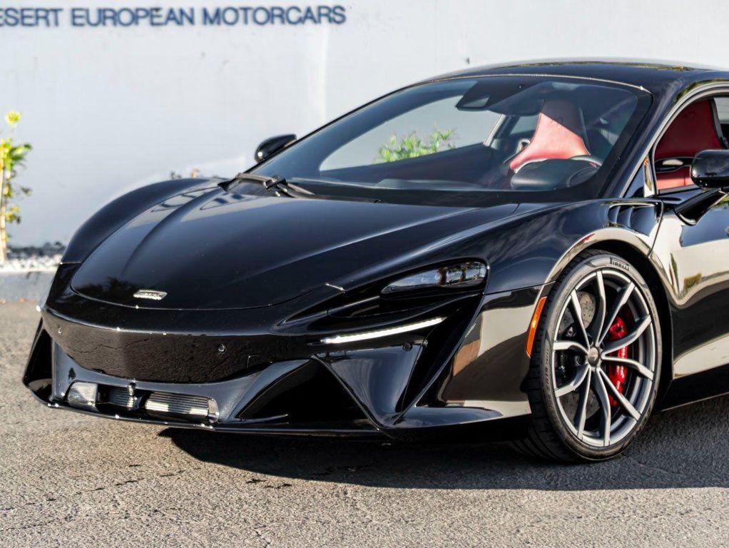 used 2025 McLaren Artura car, priced at $236,990