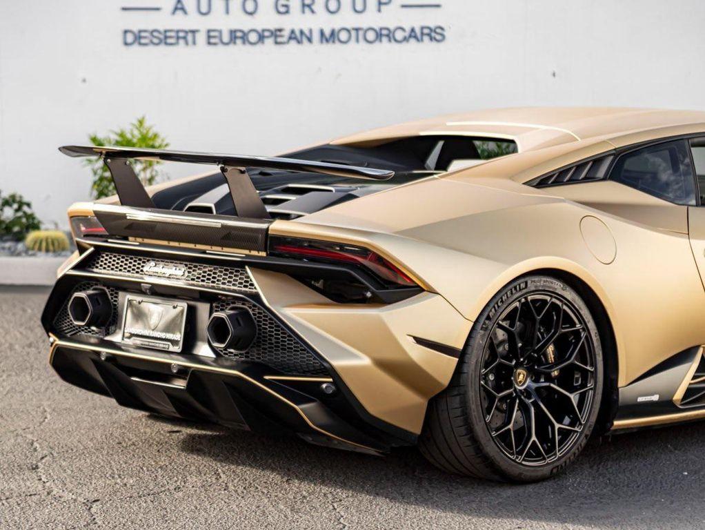 used 2023 Lamborghini Huracan Tecnica car