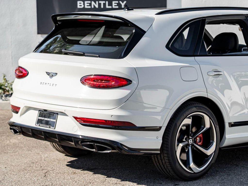new 2025 Bentley Bentayga car, priced at $287,975