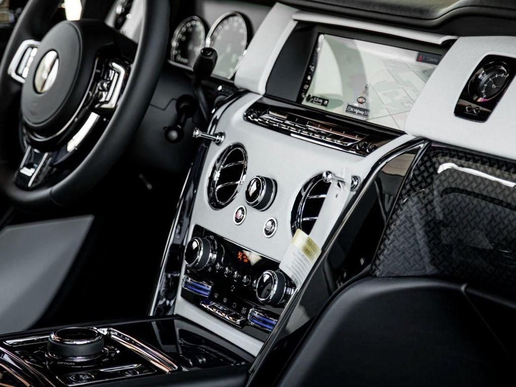used 2024 Rolls-Royce Cullinan car, priced at $421,990
