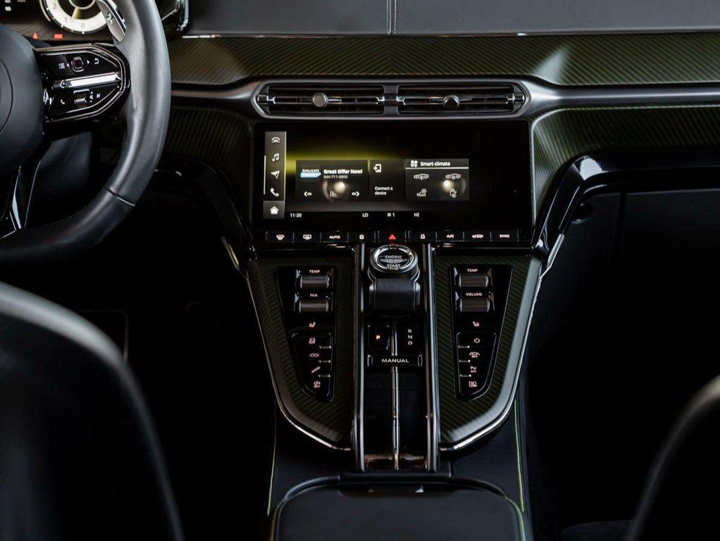 new 2025 Aston Martin Vantage car