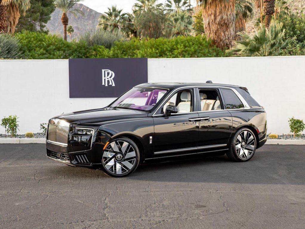 used 2025 Rolls-Royce Cullinan car, priced at $429,990