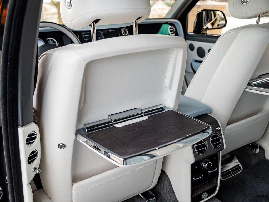 used 2025 Rolls-Royce Cullinan car, priced at $429,990