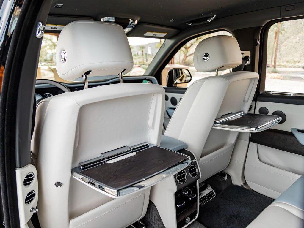 used 2025 Rolls-Royce Cullinan car, priced at $429,990