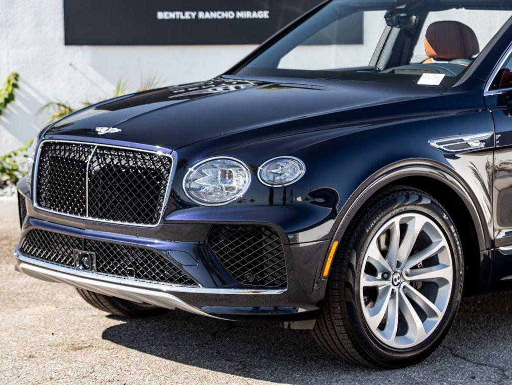 new 2025 Bentley Bentayga car, priced at $261,660