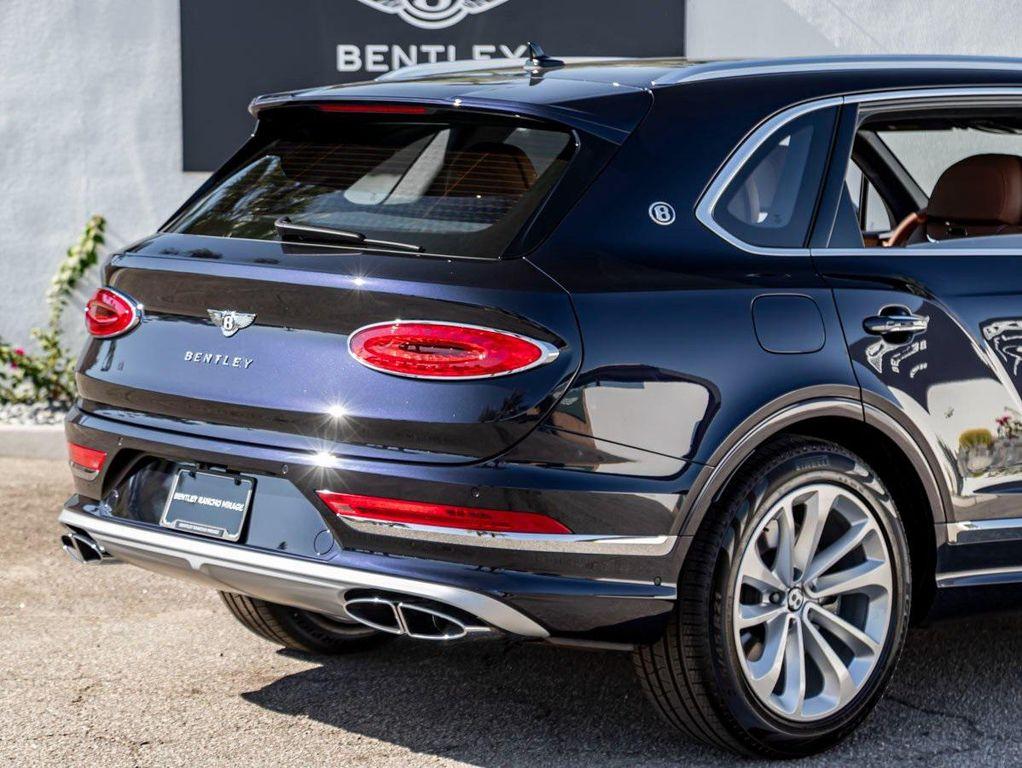 new 2025 Bentley Bentayga car, priced at $261,660