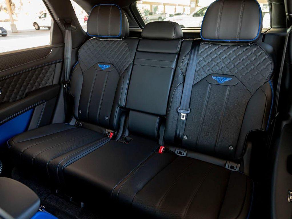 new 2025 Bentley Bentayga car, priced at $288,270