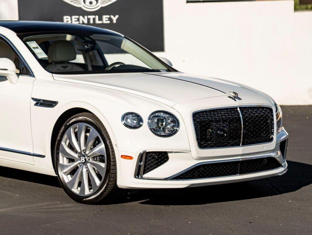new 2026 Bentley Flying Spur car, priced at $295,155