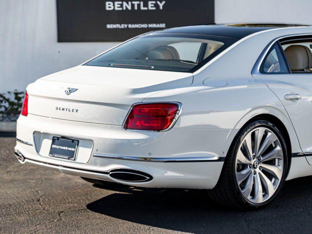 new 2026 Bentley Flying Spur car, priced at $295,155