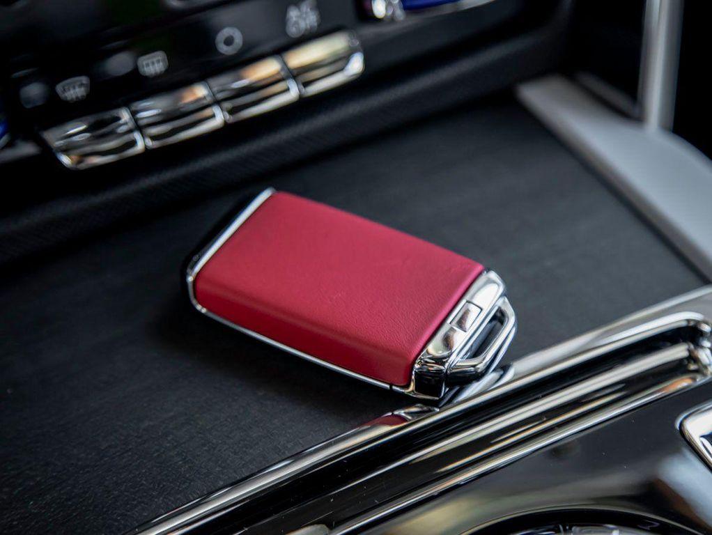 used 2024 Rolls-Royce Cullinan car, priced at $339,990