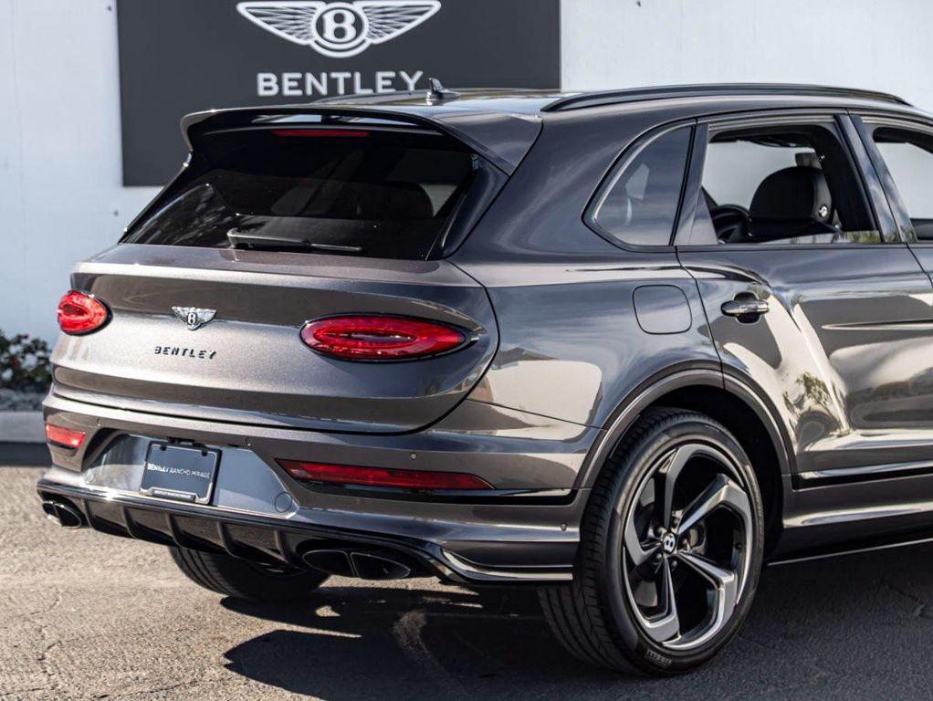 used 2022 Bentley Bentayga car, priced at $142,990
